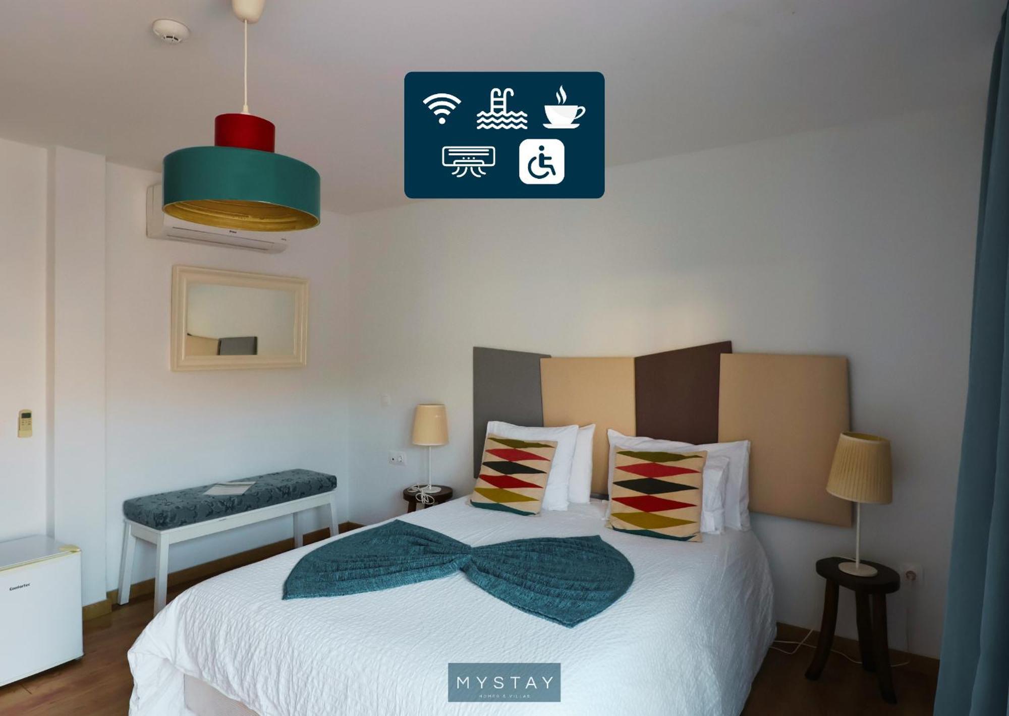 Mystay - Casa De Baco Igrejinha Bilik gambar
